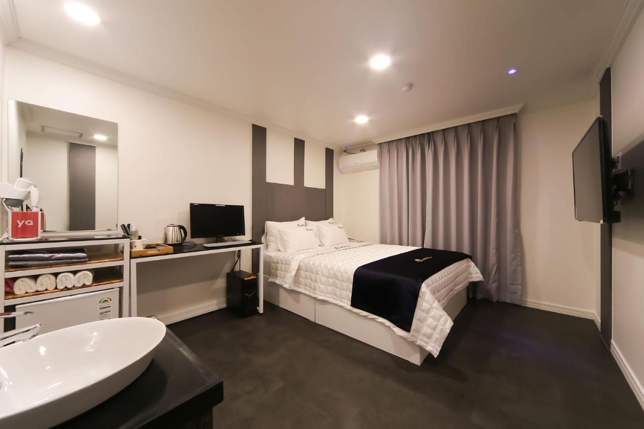 Prince Motel Ciudad Metropolitana de Ciudad Metropolitana de Busan Exterior foto